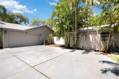 Villa ou maison à vendre à Bradenton, Floride: 3 chambres, 161.65 m2 № 1350086 - photo 5