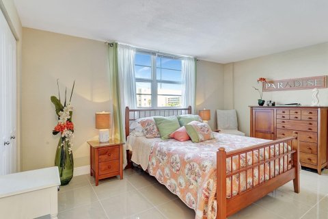 Condominio en venta en Dania Beach, Florida, 2 dormitorios, 110.55 m2 № 1118611 - foto 25