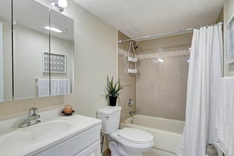 Condominio en venta en Dania Beach, Florida, 2 dormitorios, 110.55 m2 № 1118611 - foto 30