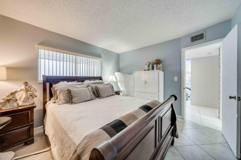 Copropriété à vendre à Lauderhill, Floride: 2 chambres, 99.41 m2 № 1178237 - photo 13