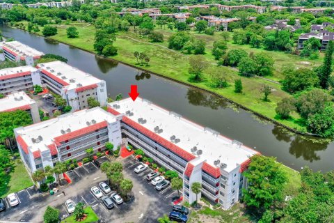 Copropriété à vendre à Lauderhill, Floride: 2 chambres, 99.41 m2 № 1178237 - photo 6