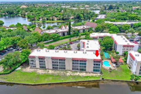 Copropriété à vendre à Lauderhill, Floride: 2 chambres, 99.41 m2 № 1178237 - photo 3