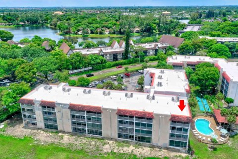 Copropriété à vendre à Lauderhill, Floride: 2 chambres, 99.41 m2 № 1178237 - photo 2