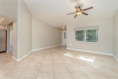 House in North Port, Florida 3 bedrooms, 134.15 sq.m. № 1382928 - photo 9