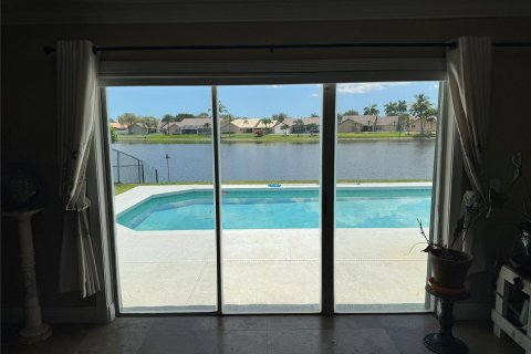 Villa ou maison à vendre à Pembroke Pines, Floride: 4 chambres, 263.75 m2 № 1223543 - photo 19