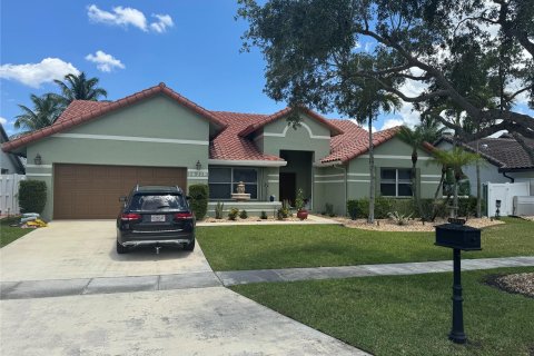 Casa en venta en Pembroke Pines, Florida, 4 dormitorios, 263.75 m2 № 1223543 - foto 28