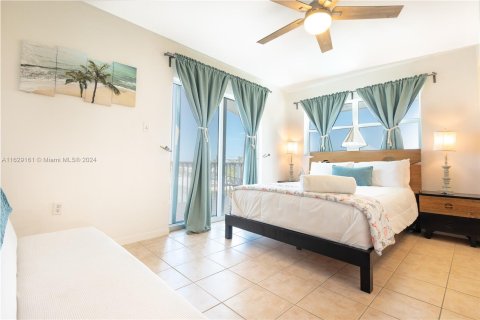 Immobilier commercial à vendre à Marathon, Floride: 208.47 m2 № 1289154 - photo 24