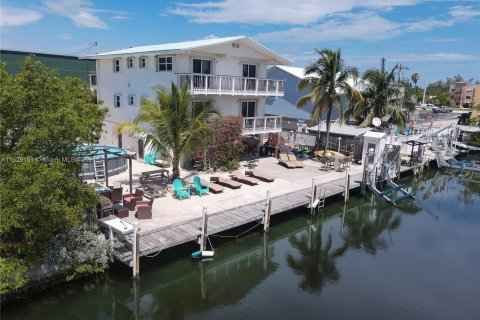 Immobilier commercial à vendre à Marathon, Floride: 208.47 m2 № 1289154 - photo 6