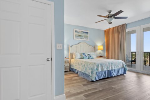 Condo in Panama City Beach, Florida, 3 bedrooms  № 562176 - photo 23