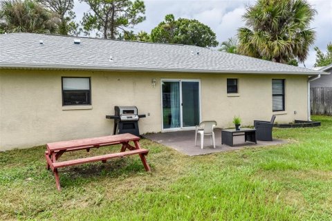 Villa ou maison à vendre à Edgewater, Floride: 3 chambres, 115.94 m2 № 1379930 - photo 17