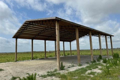 Land in Okeechobee, Florida № 1188649 - photo 9