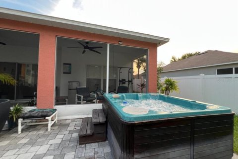 Casa en venta en Kissimmee, Florida, 4 dormitorios, 163.23 m2 № 1326492 - foto 10